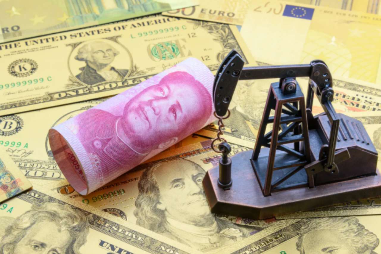 China and Saudi Arabia inked a deal to establish a currency swap line amounting to 50 billion Chinese yuan (approximately 6.98 billion USD)