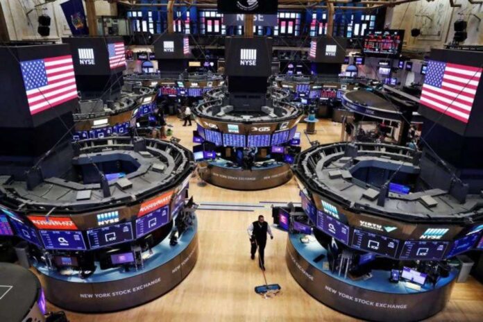 By the market close, the Nasdaq experienced a 1.18% decline, settling at 14,529.21 points, marking the fourth consecutive session of losses