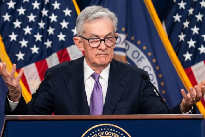 The Fed has maintained the target range for the baseline interest rate at 5.25%-5.5%, the highest level in 22 years.